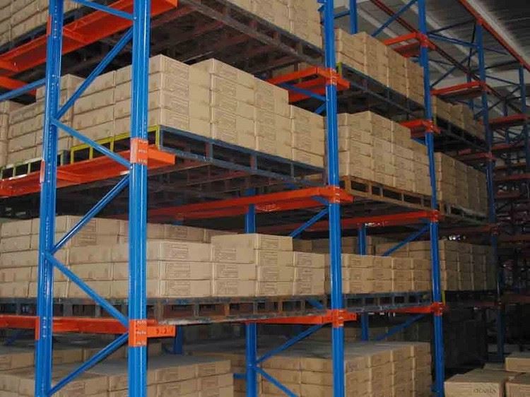 Warehouse Drive-In Pallet Rack Storage
